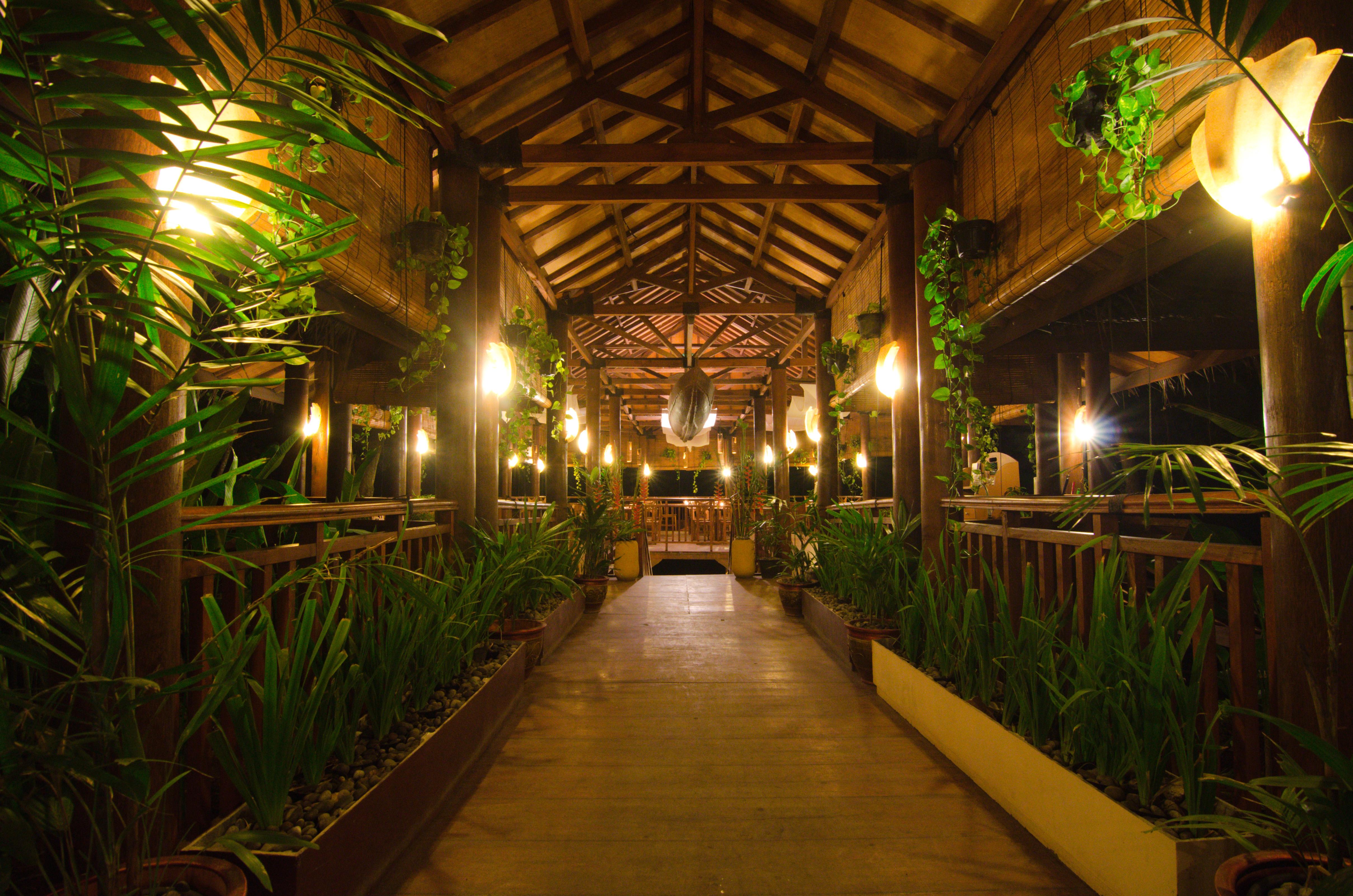 Hawaii Resort Family Suites Anyer Exterior photo