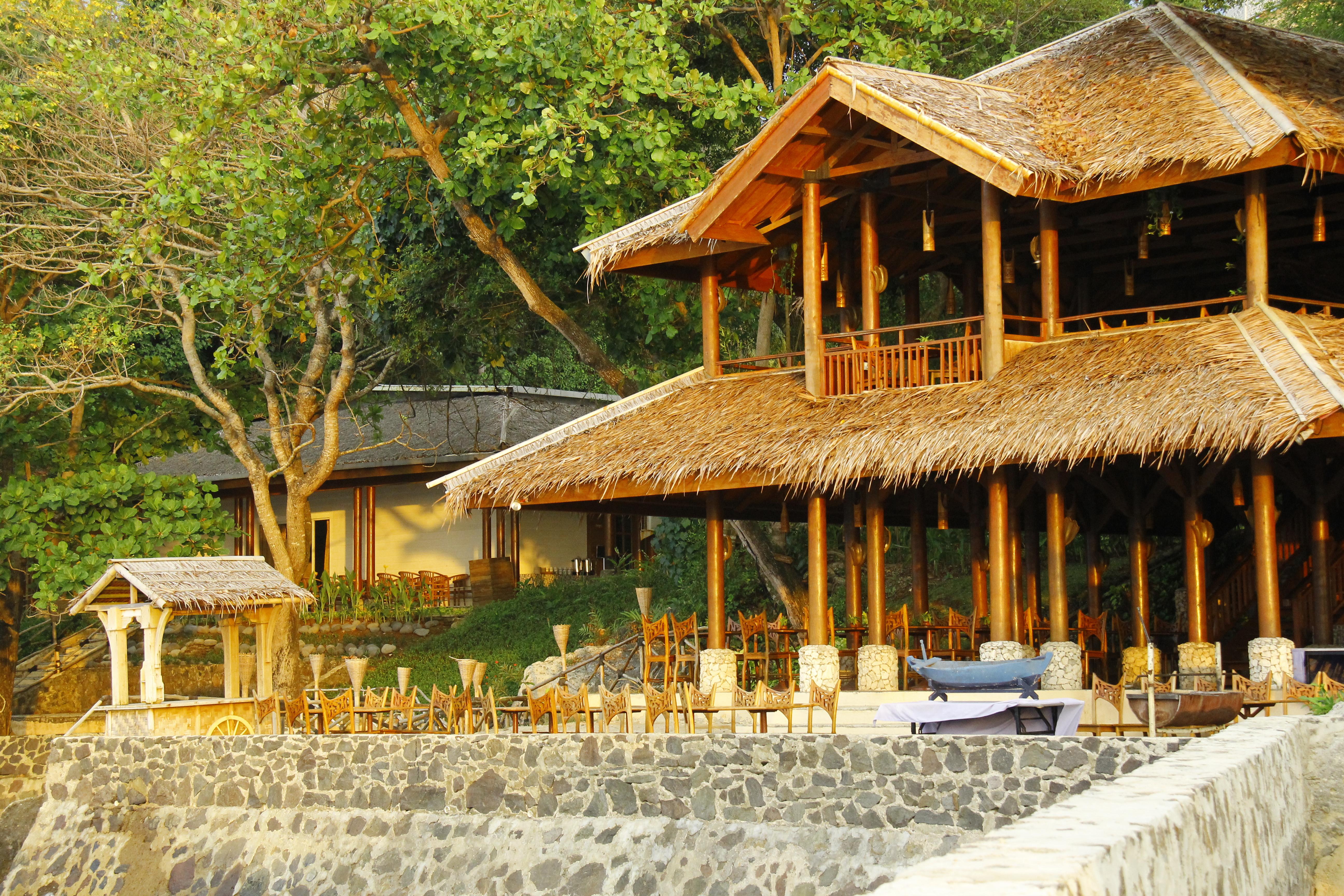 Hawaii Resort Family Suites Anyer Exterior photo