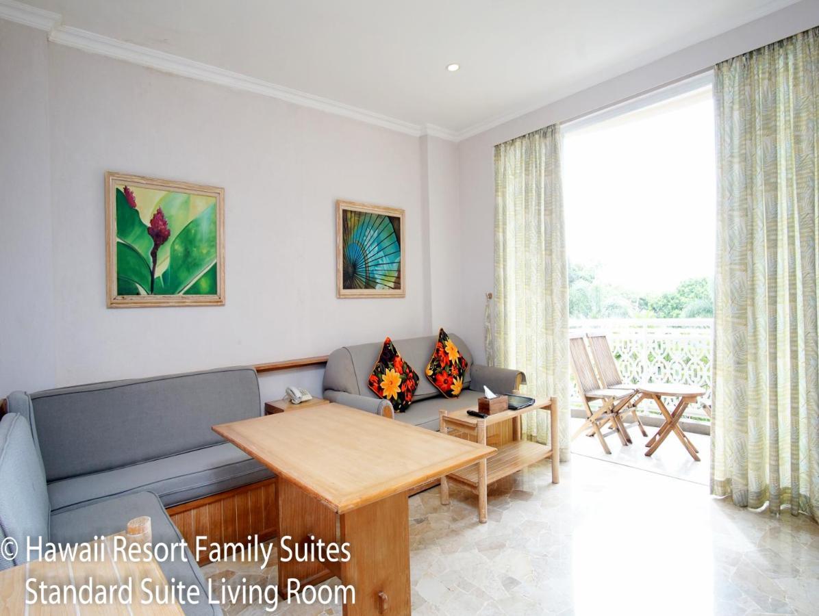 Hawaii Resort Family Suites Anyer Exterior photo